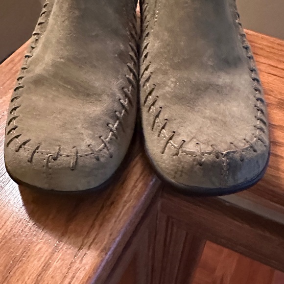 Merrell Olive Green Slip-On Loafers - Picture 3 of 6